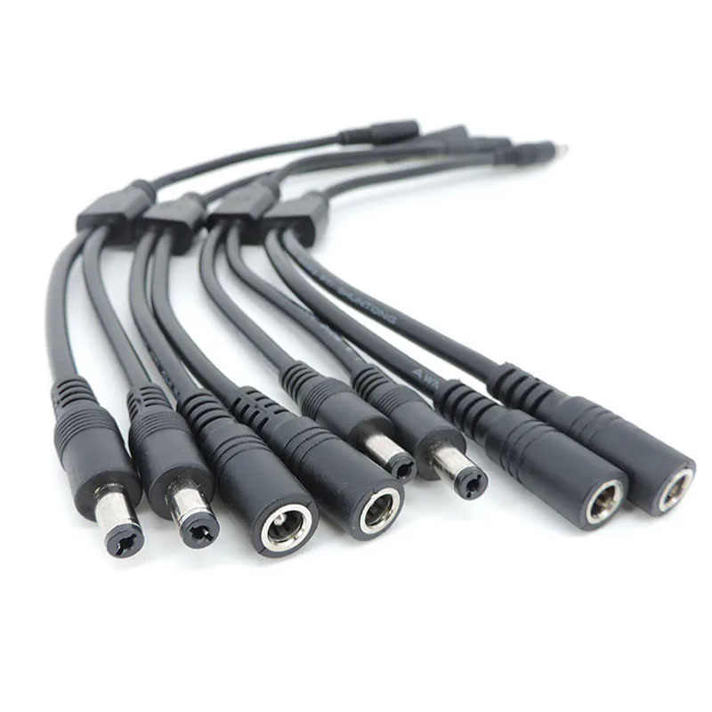 1PC DC 5.5mm * 2.1mm 1 Naar 2  - Led El Wire recensie en prijs