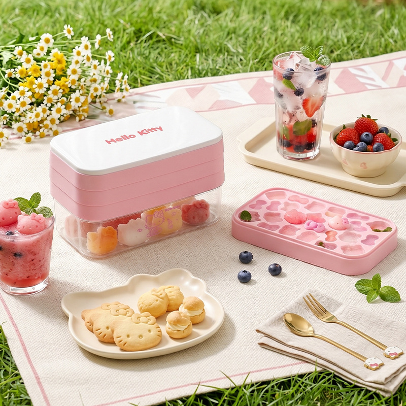 Hello Kitty keukenvriezer is m - Easy Cosplay Prop recensie en prijs